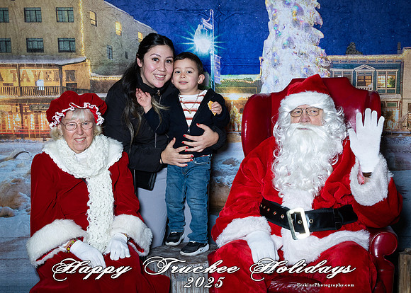 Time2025Santa1835