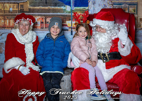 Time2025Santa2011