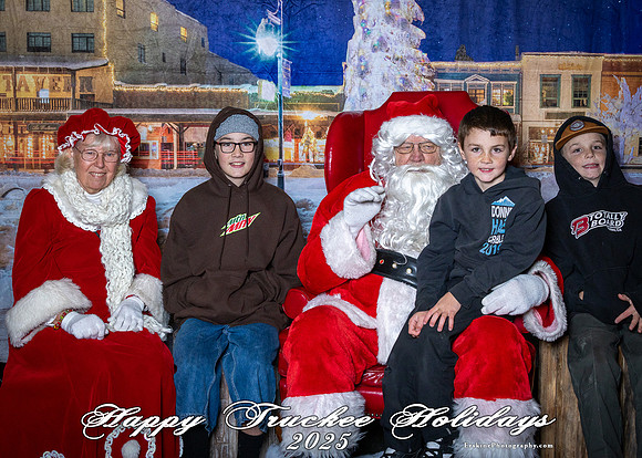 Time2025Santa2040