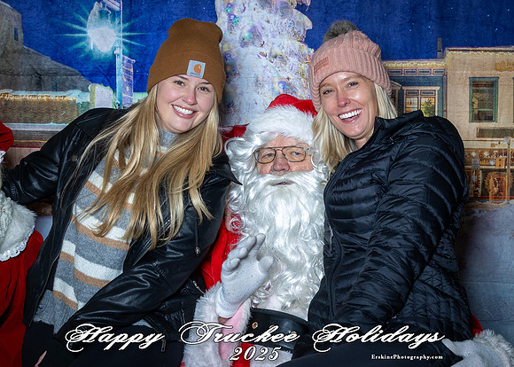 Time2025Santa2189-2