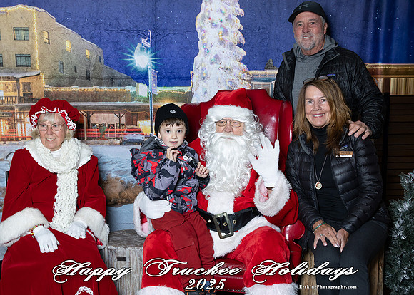 Time2025Santa1799-2
