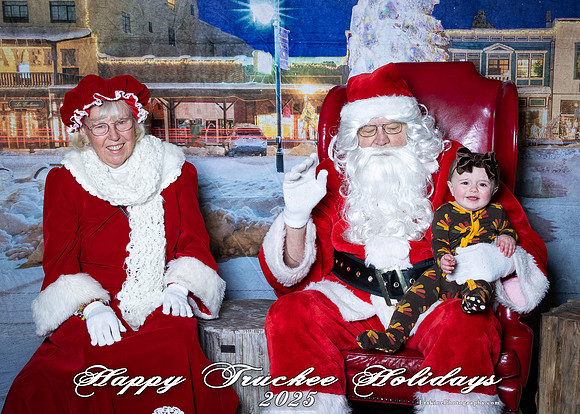 Time2025Santa1817